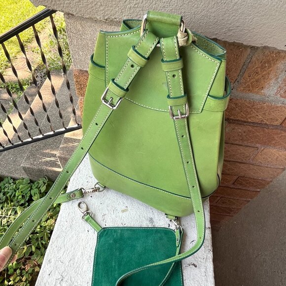 Dooney & Bourke Vintage Alto Pyramid Italy Rare Green Sling Backpack Bag - Picture 3 of 14